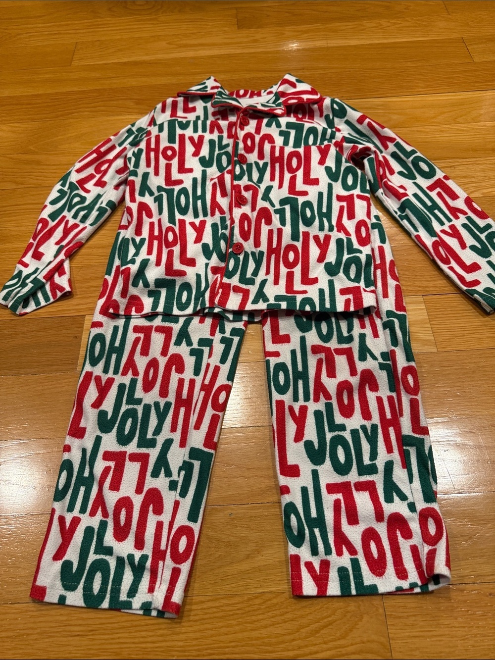 Carter’s unisex Christmas 2 piece pajama set size 6.